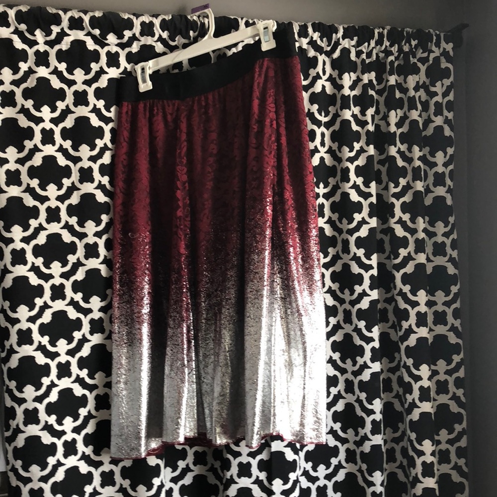 Cranberry LuLaRoe Lace Holiday Skirt